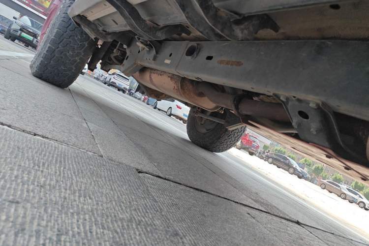 Used BAIC Off-Road BJ40 2020 2.0T Automatic Four-Wheel Drive Urban Hunter Edition Chivalrous Type Chassis Front Right