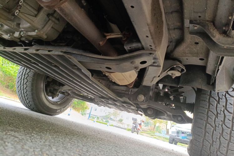 Used BAIC Off-Road BJ40 2020 2.0T Automatic Four-Wheel Drive Tribute Edition 2020 Xieke Version Chassis Front Right