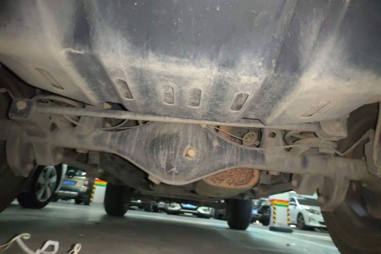 Used BAIC Off-Road BJ40 2020 2.0T Automatic Four-Wheel Drive Urban Hunter Edition Chivalrous Type Chassis Rear