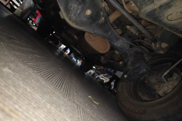 Used BAIC Off-Road BJ40 2020 2.0T Automatic Four-Wheel Drive Urban Hunter Edition Chivalrous Type Chassis Rear
