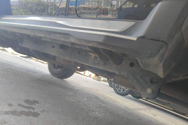 Used BAIC Off-Road BJ40 2020 2.0T Automatic Four-Wheel Drive Urban Hunter Edition Chivalrous Type Chassis Rear Left