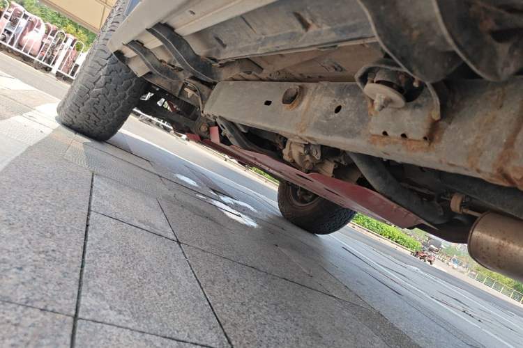 Used BAIC Off-Road BJ40 2020 2.0T Automatic Four-Wheel Drive Urban Hunter Edition Chivalrous Type Chassis Rear Left