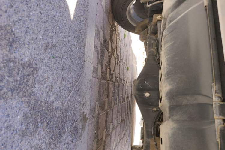 Used BAIC Off-Road BJ40 2020 2.0T Automatic Four-Wheel Drive Urban Hunter Edition Chivalrous Type Chassis Rear