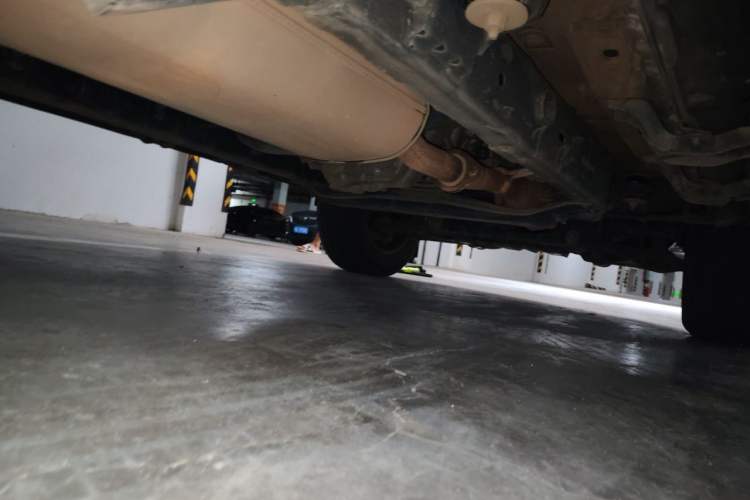 Used BAIC Off-Road BJ40 2020 2.0T Automatic Four-Wheel Drive Urban Hunter Edition Chivalrous Type Chassis Rear Right