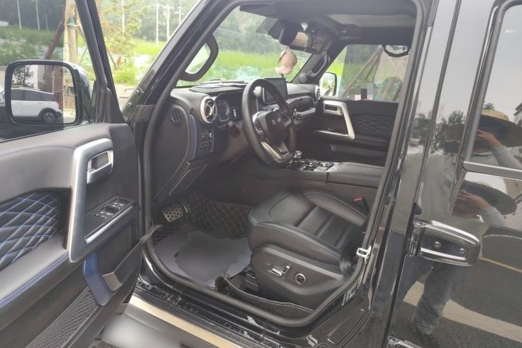 Used BAIC Off-Road BJ40 2020 2.0T Automatic Four-Wheel Drive Urban Hunter Edition Prestige Version Driver Seat