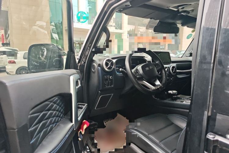 Used BAIC Off-Road BJ40 2020 2.0T Automatic Four-Wheel Drive Urban Hunter Edition Chivalrous Type Driver Seat