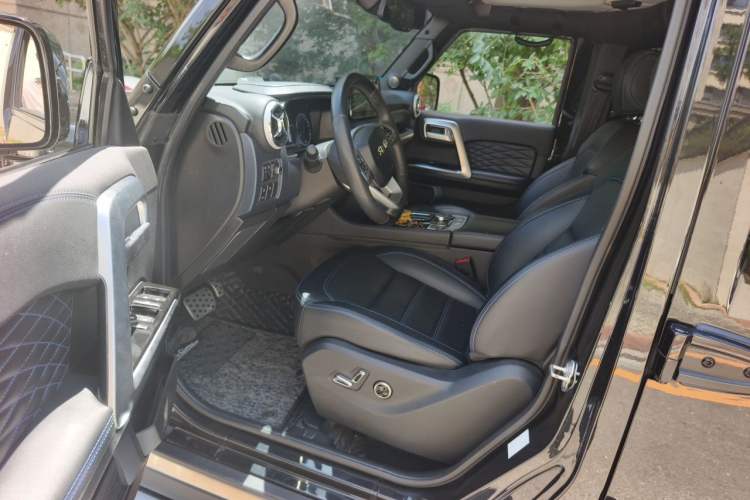 Used BAIC Off-Road BJ40 2020 2.0T Automatic Four-Wheel Drive Urban Hunter Edition Prestige Version Driver Seat