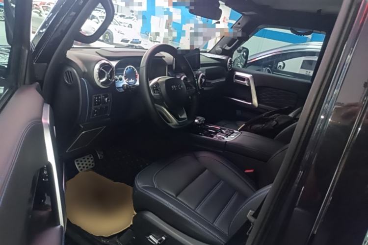 Used BAIC Off-Road BJ40 2020 2.0T Automatic Four-Wheel Drive Urban Hunter Edition Chivalrous Type Driver Seat