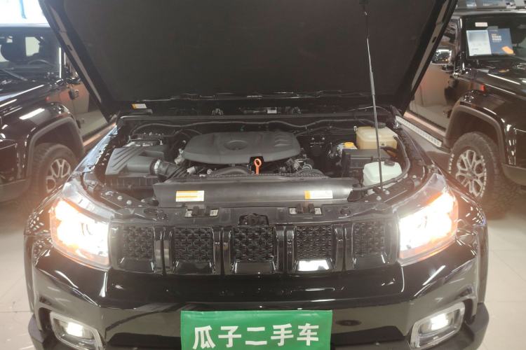 Used BAIC Off-Road BJ40 2020 2.0T Automatic Four-Wheel Drive Urban Hunter Edition Chivalrous Type Engine Bay