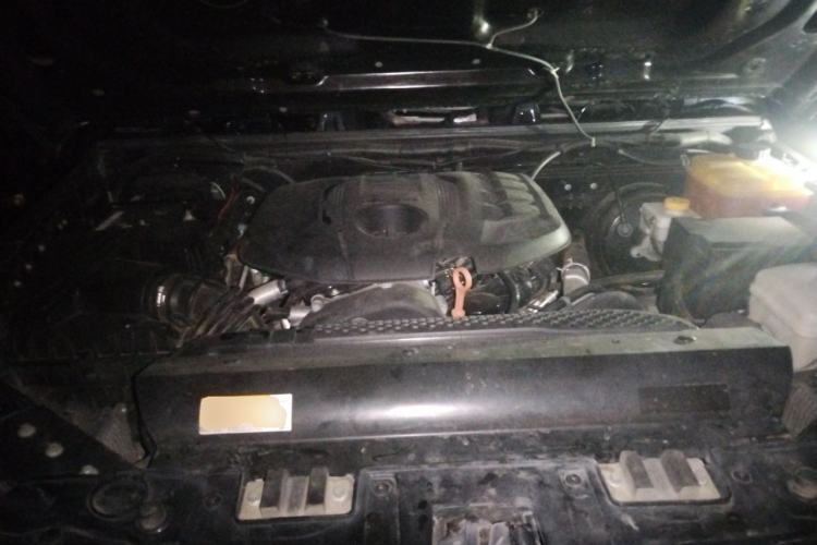 Used BAIC Off-Road BJ40 2020 2.0T Automatic Two-Wheel Drive Urban Hunter Edition Pioneer Version Engine Bay