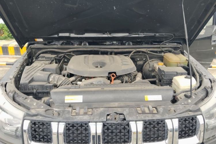 Used BAIC Off-Road BJ40 2020 2.0T Automatic Four-Wheel Drive Urban Hunter Edition Prestige Version Engine Bay