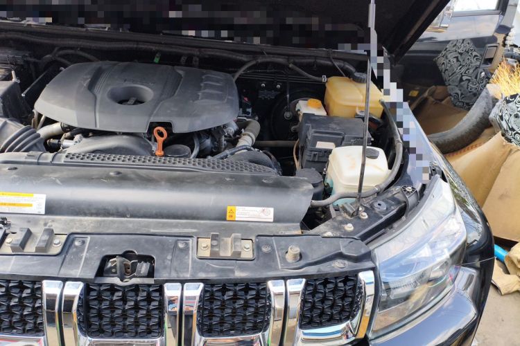 Used BAIC Off-Road BJ40 2020 2.0T Automatic Four-Wheel Drive Tribute Edition 2020 Xieke Version Engine Bay Left