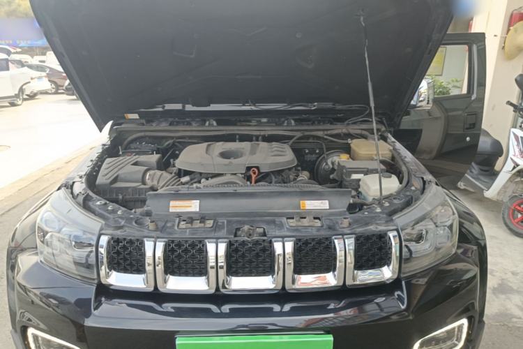 Used BAIC Off-Road BJ40 2020 2.0T Automatic Four-Wheel Drive Urban Hunter Edition Chivalrous Type Engine Bay