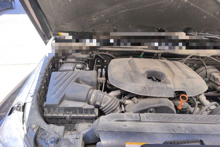 Used BAIC Off-Road BJ40 2020 2.0T Automatic Four-Wheel Drive Urban Hunter Edition Chivalrous Type Engine Bay Right