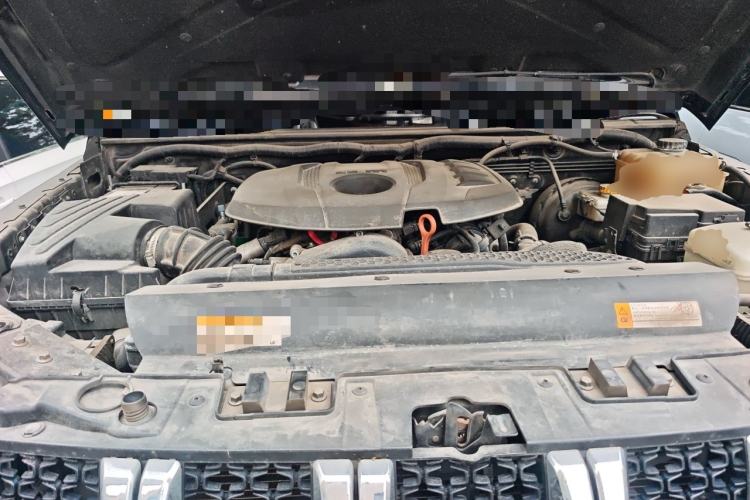 Used BAIC Off-Road BJ40 2020 2.0T Automatic Four-Wheel Drive Urban Hunter Edition Chivalrous Type Engine Bay