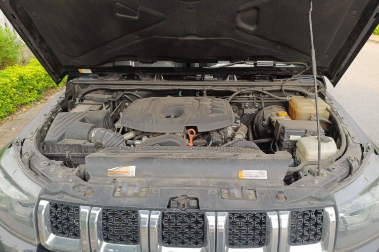 Used BAIC Off-Road BJ40 2020 2.0T Automatic Four-Wheel Drive Tribute Edition 2020 Xieke Version Engine Bay