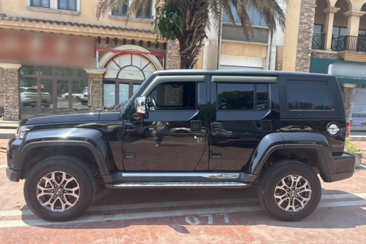 Used BAIC Off-Road BJ40 2020 2.0T Automatic Four-Wheel Drive Urban Hunter Edition Chivalrous Type Exterior 4