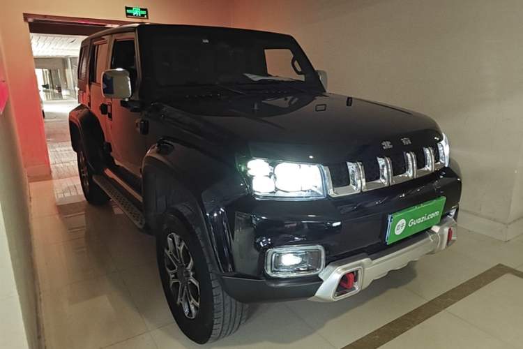 Used BAIC Off-Road BJ40 2020 2.0T Automatic Four-Wheel Drive Urban Hunter Edition Chivalrous Type Front Right 45 Deg