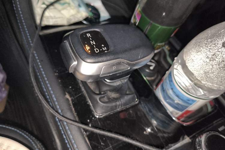 Used BAIC Off-Road BJ40 2020 2.0T Automatic Four-Wheel Drive Urban Hunter Edition Chivalrous Type Gear Lever