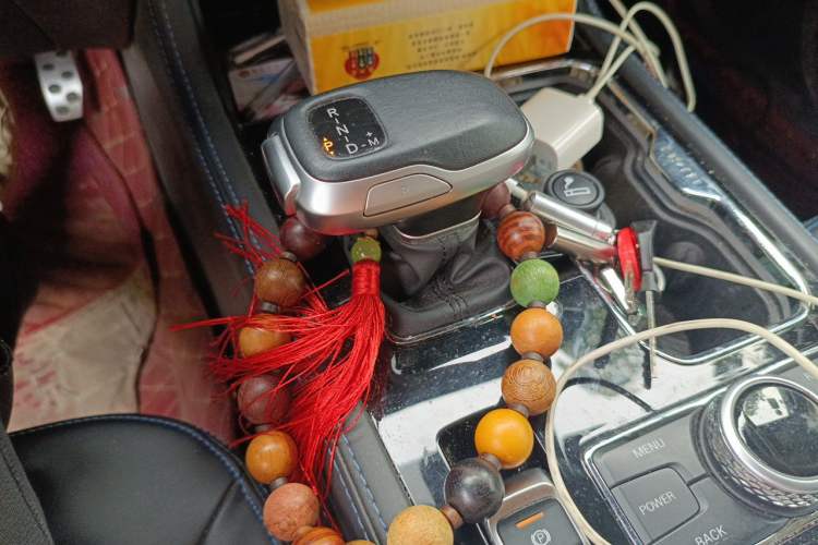 Used BAIC Off-Road BJ40 2020 2.0T Automatic Four-Wheel Drive Tribute Edition 2020 Xieke Version Gear Lever