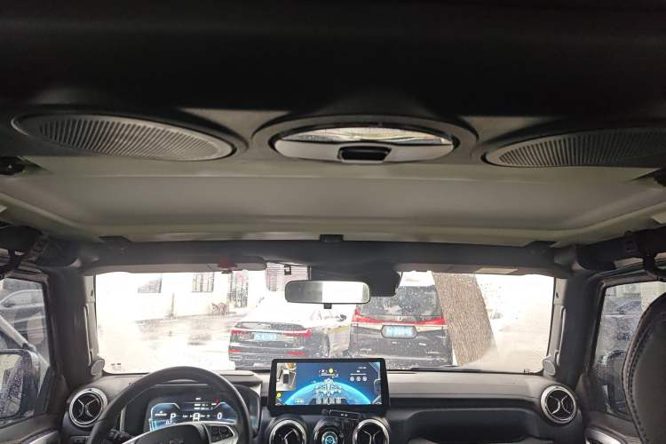 Used BAIC Off-Road BJ40 2020 2.0T Automatic Four-Wheel Drive Tribute Edition 2020 Xieke Version Headliner