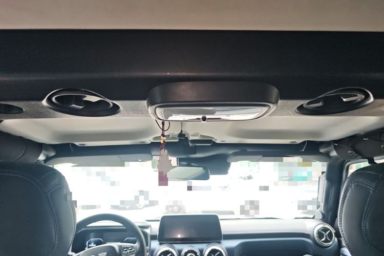 Used BAIC Off-Road BJ40 2020 2.0T Automatic Four-Wheel Drive Urban Hunter Edition Chivalrous Type Headliner