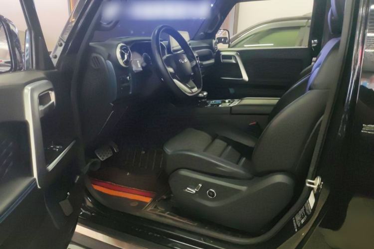 Used BAIC Off-Road BJ40 2020 2.0T Automatic Four-Wheel Drive Tribute Edition 2020 Xieke Version Interior 1
