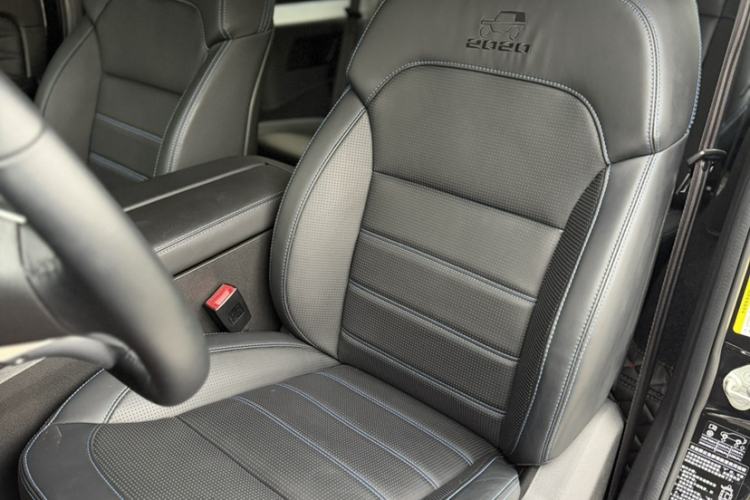 Used BAIC Off-Road BJ40 2020 2.0T Automatic Four-Wheel Drive Tribute Edition 2020 Xieke Version Interior 10