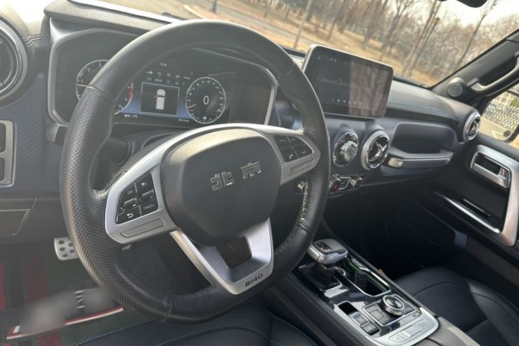 Used BAIC Off-Road BJ40 2020 2.0T Automatic Four-Wheel Drive Urban Hunter Edition Prestige Version Interior 2