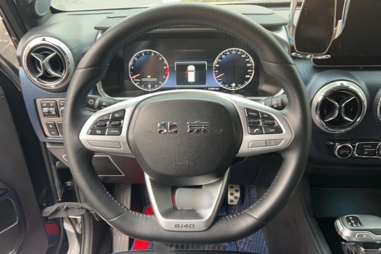 Used BAIC Off-Road BJ40 2020 2.0T Automatic Four-Wheel Drive Urban Hunter Edition Chivalrous Type Interior 2