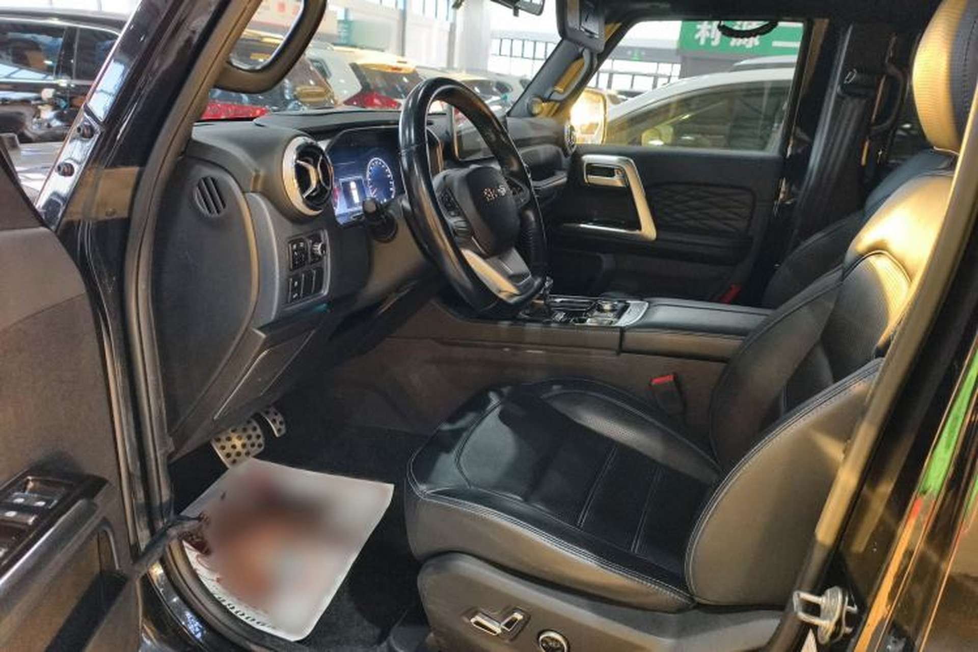 Used BAIC Off-Road BJ40 2020 2.0T Automatic Four-Wheel Drive Urban Hunter Edition Chivalrous Type Interior 2
