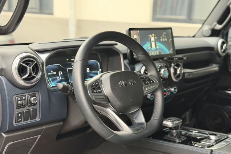 Used BAIC Off-Road BJ40 2020 2.0T Automatic Four-Wheel Drive Tribute Edition 2020 Xieke Version Interior 6