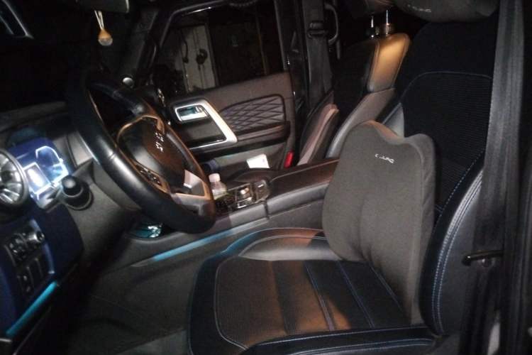 Used BAIC Off-Road BJ40 2020 2.0T Automatic Two-Wheel Drive Urban Hunter Edition Pioneer Version Left Front Seat