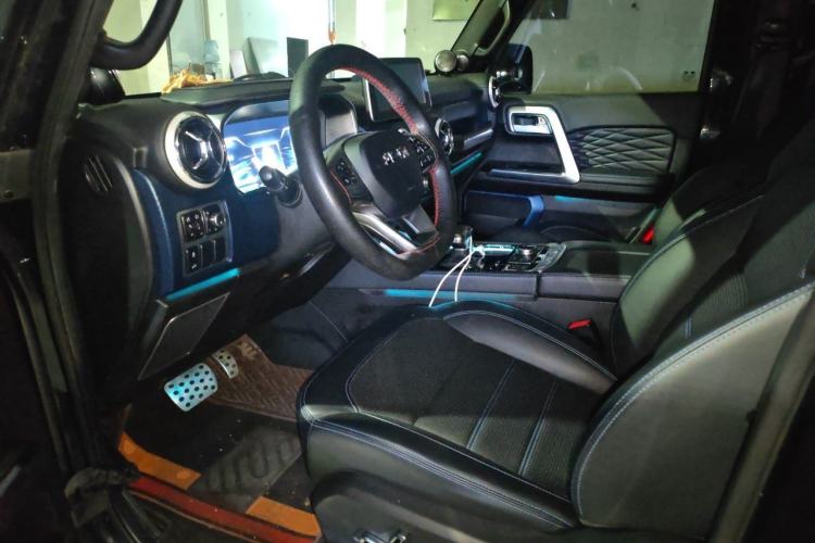 Used BAIC Off-Road BJ40 2020 2.0T Automatic Four-Wheel Drive Urban Hunter Edition Chivalrous Type Left Front Seat
