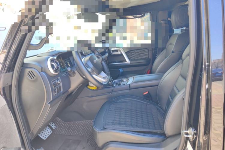 Used BAIC Off-Road BJ40 2020 2.0T Automatic Four-Wheel Drive Urban Hunter Edition Chivalrous Type Left Front Seat