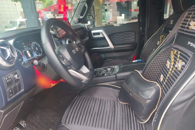 Used BAIC Off-Road BJ40 2020 2.0T Automatic Four-Wheel Drive Urban Hunter Edition Chivalrous Type Left Front Seat