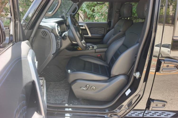 Used BAIC Off-Road BJ40 2020 2.0T Automatic Four-Wheel Drive Urban Hunter Edition Prestige Version Left Front Seat