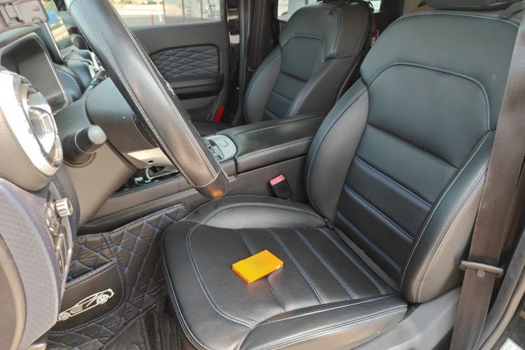 Used BAIC Off-Road BJ40 2020 2.0T Automatic Four-Wheel Drive Urban Hunter Edition Chivalrous Type Left Front Seat