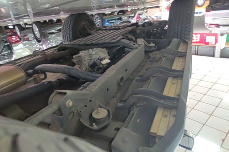Used BAIC Off-Road BJ40 2020 2.0T Automatic Four-Wheel Drive Tribute Edition 2020 Xieke Version Left Side Sill