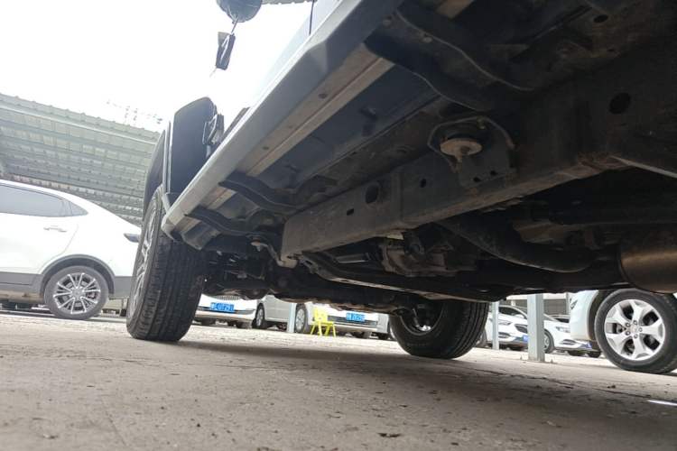 Used BAIC Off-Road BJ40 2020 2.0T Automatic Four-Wheel Drive Urban Hunter Edition Chivalrous Type Left Side Sill