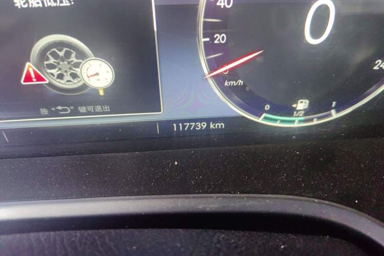 Used BAIC Off-Road BJ40 2020 2.0T Automatic Four-Wheel Drive Urban Hunter Edition Chivalrous Type Odometer Close Up