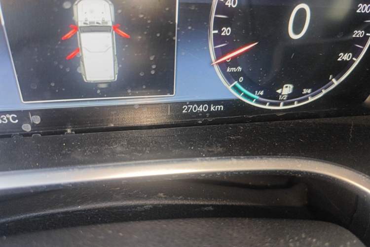 Used BAIC Off-Road BJ40 2020 2.0T Automatic Four-Wheel Drive Urban Hunter Edition Chivalrous Type Odometer Close Up