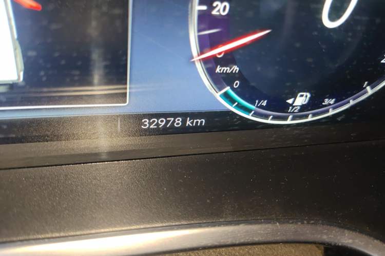 Used BAIC Off-Road BJ40 2020 2.0T Automatic Four-Wheel Drive Urban Hunter Edition Chivalrous Type Odometer Close Up