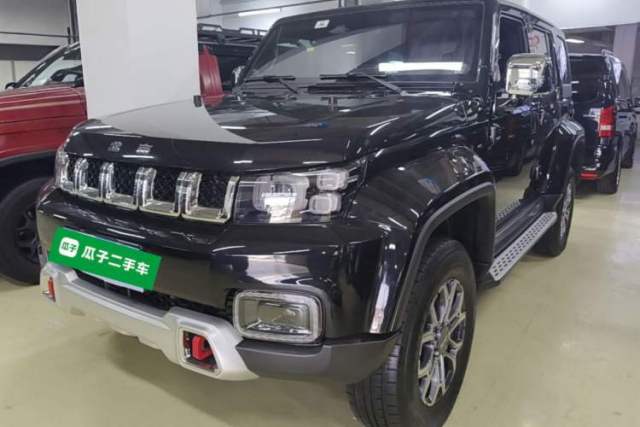 BAIC Off-Road BJ40 2020 2.0T Automatic Four-Wheel Drive Urban Hunter Edition Chivalrous Type usado