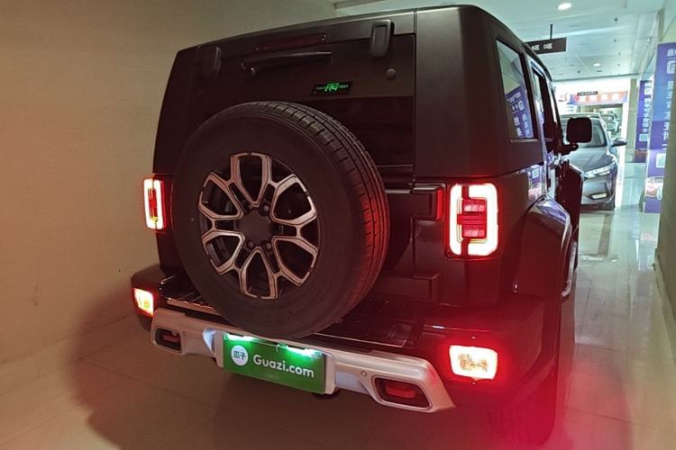 Used BAIC Off-Road BJ40 2020 2.0T Automatic Four-Wheel Drive Urban Hunter Edition Chivalrous Type Rear Right 45 Deg