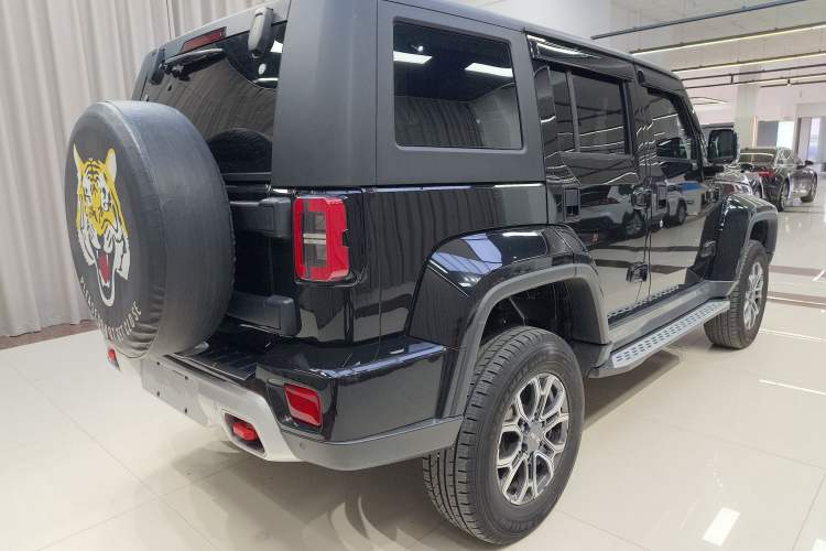 Used BAIC Off-Road BJ40 2020 2.0T Automatic Four-Wheel Drive Urban Hunter Edition Chivalrous Type Rear Right 45 Deg