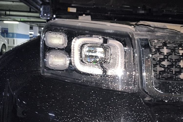 Used BAIC Off-Road BJ40 2020 2.0T Automatic Four-Wheel Drive Urban Hunter Edition Chivalrous Type Right Front Headlight