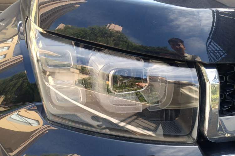 Used BAIC Off-Road BJ40 2020 2.0T Automatic Four-Wheel Drive Tribute Edition 2020 Xieke Version Right Front Headlight