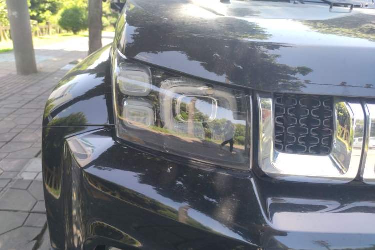 Used BAIC Off-Road BJ40 2020 2.0T Automatic Four-Wheel Drive Urban Hunter Edition Chivalrous Type Right Front Headlight