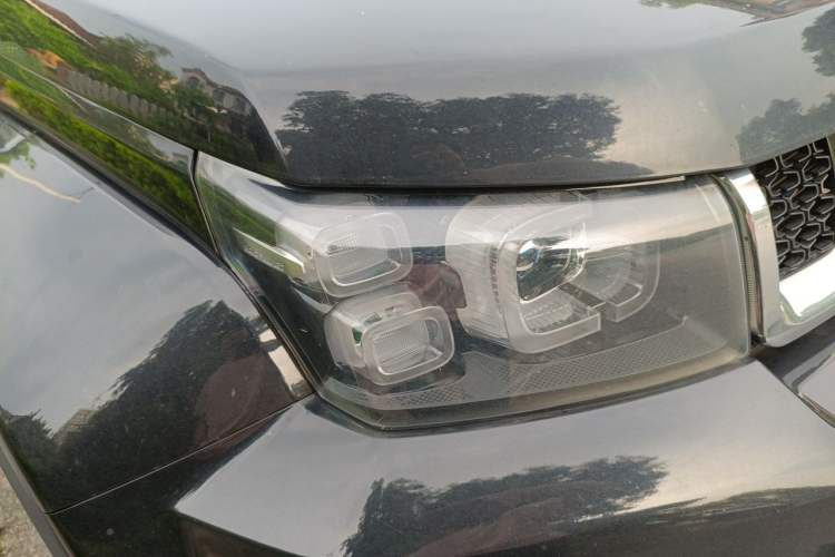 Used BAIC Off-Road BJ40 2020 2.0T Automatic Four-Wheel Drive Tribute Edition 2020 Xieke Version Right Front Headlight